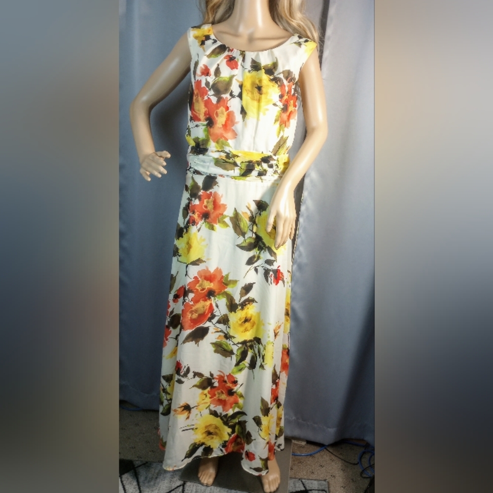 Women's Madison Leigh long floral sleeveless dress size 16, summer - Picture 3 of 9